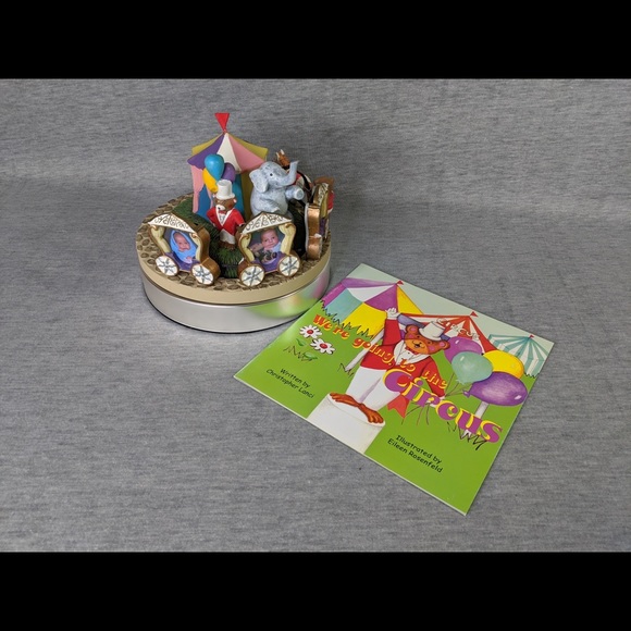 🎄 3/$35 2x 👯‍♀️Host Pick⚡️Circus Train Picture Frame - Picture 2 of 8